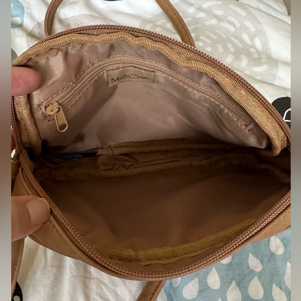 Vegan Leather Crossbody Bag Adjustable Shoulder Strap - Picture 5 of 6